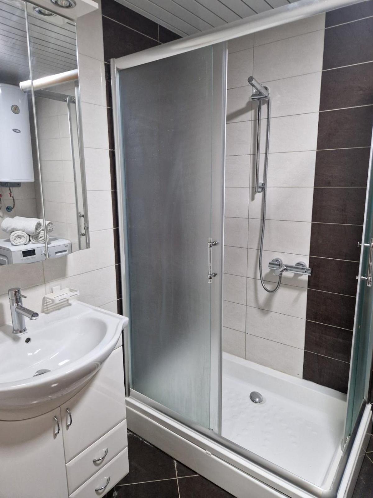 Kamche Lux Apartment Скоп'є Екстер'єр фото