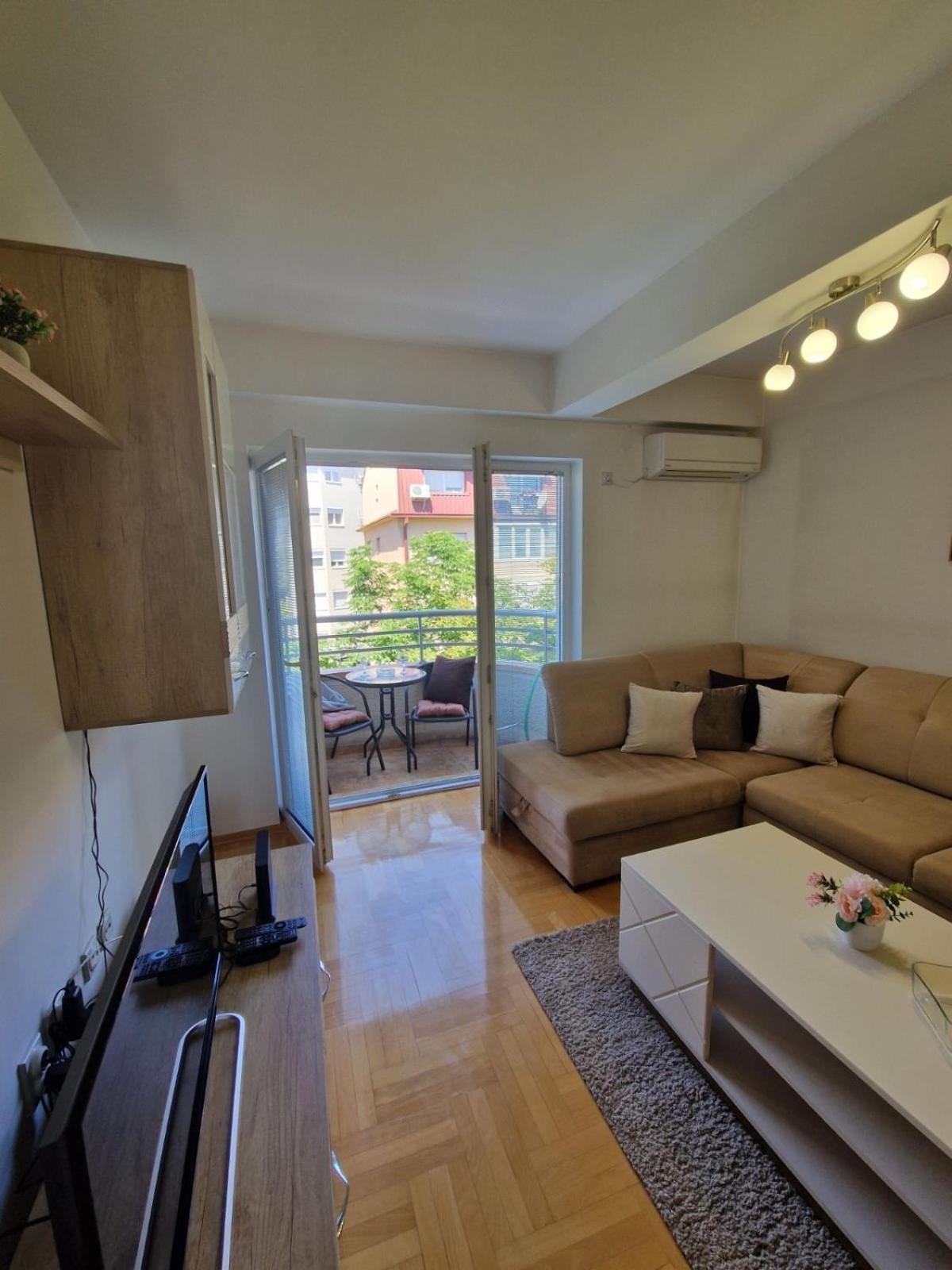Kamche Lux Apartment Скоп'є Екстер'єр фото