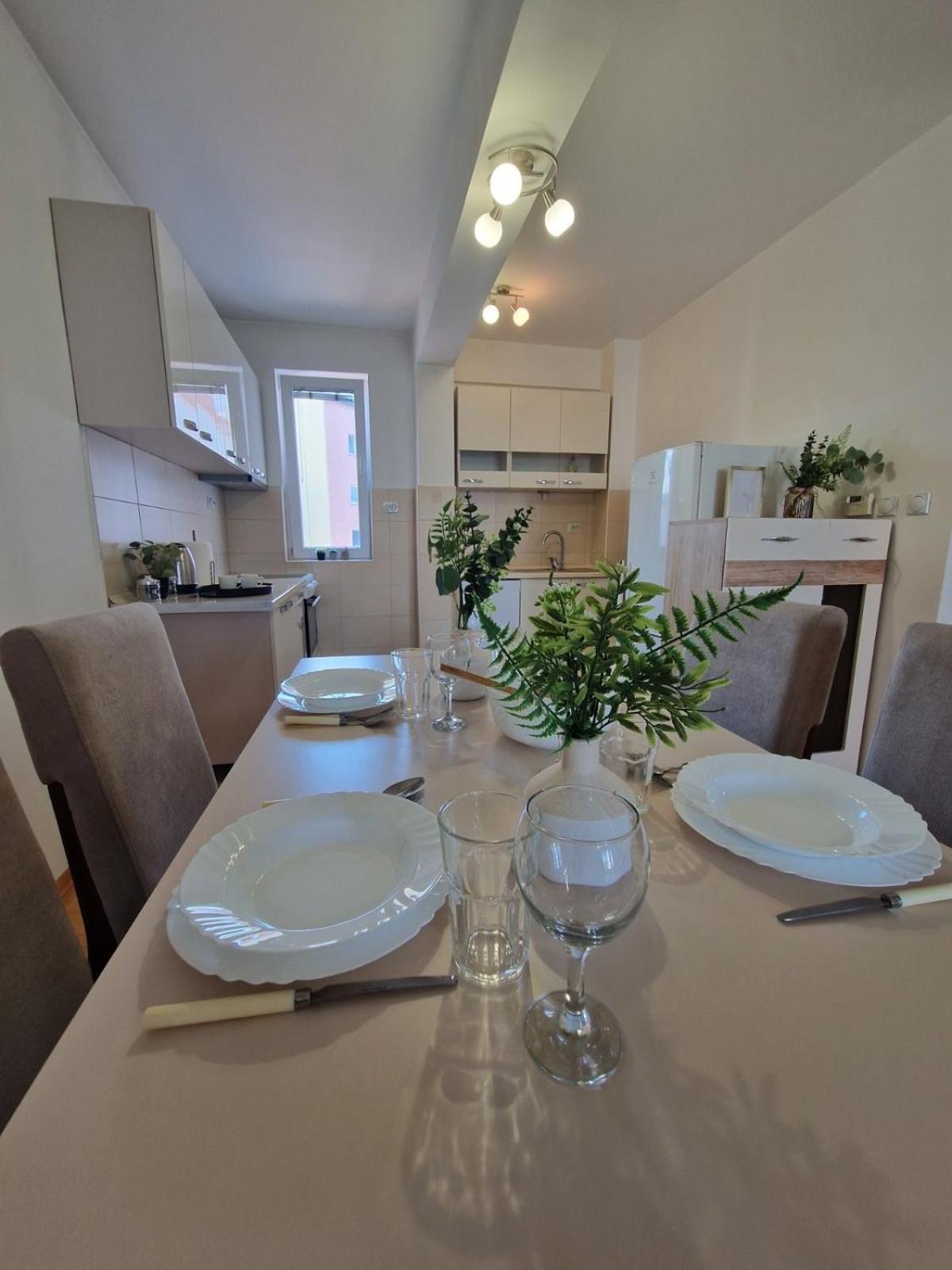 Kamche Lux Apartment Скоп'є Екстер'єр фото