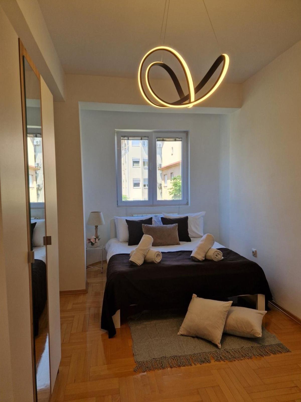 Kamche Lux Apartment Скоп'є Екстер'єр фото