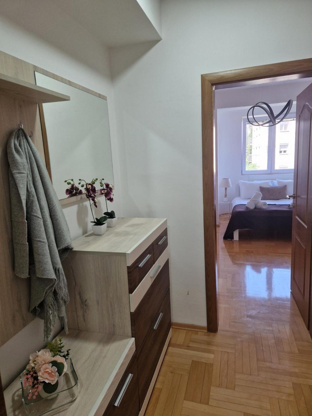 Kamche Lux Apartment Скоп'є Екстер'єр фото